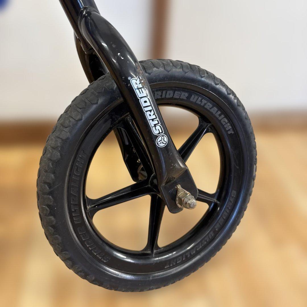 ストライダー 12インチ スポーツタイプ ピンク STRIDER 青　ブルー