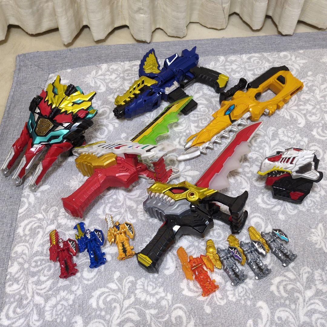 DX リュウソウジャー　武器　リュウソウカリバー　リュウソウル　ゴジュウジャー