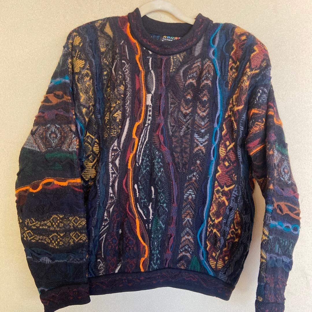 COOGI クレイジーカラー　ケーブルニット