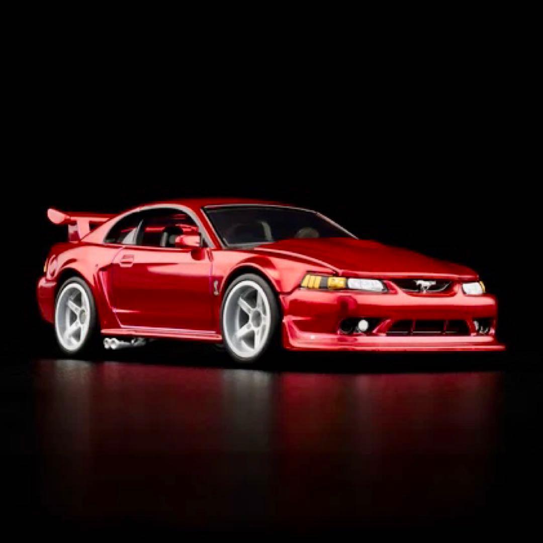 RLC限定 2000年式 フォード マスタング SVT Cobra R レッド