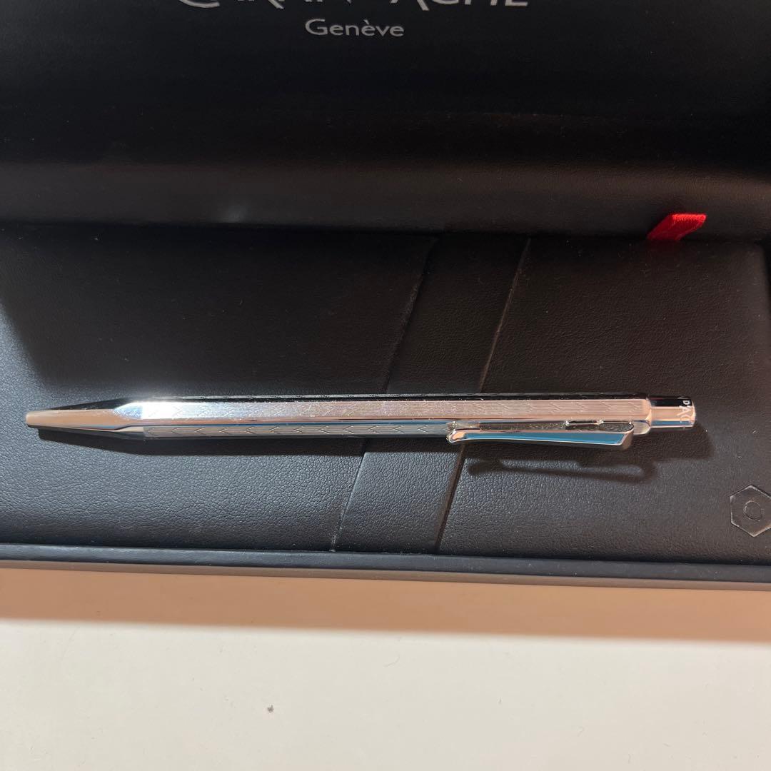 CARAN D'ACHE エクリドールシェブロン　ボールペン(値下げ可能)