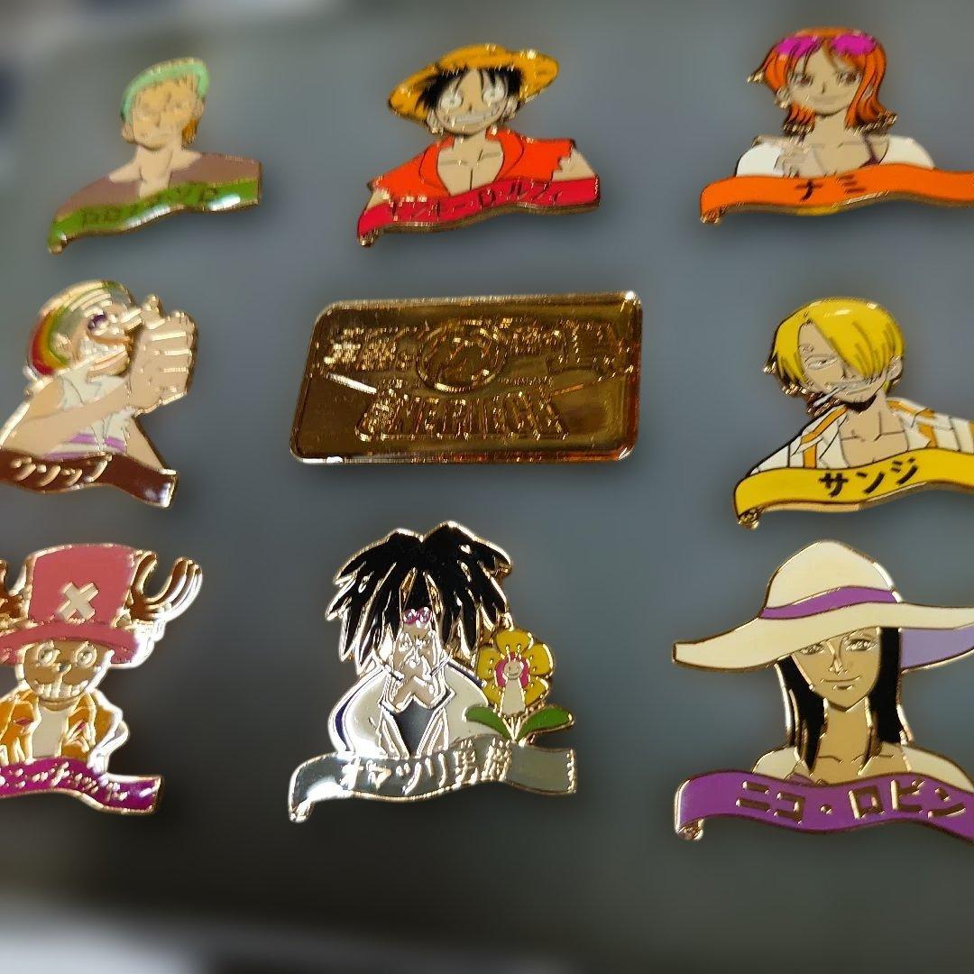ワンピース キャラクターピンバッジセット