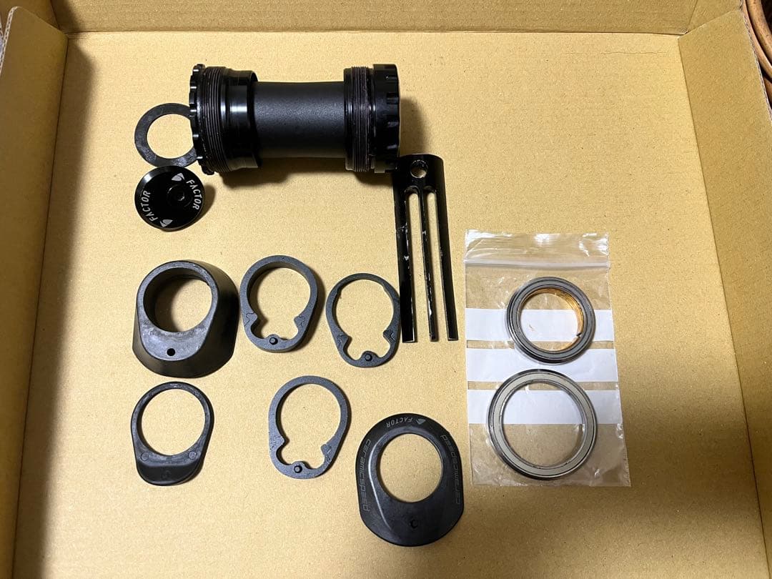 FACTOR OSTRO VAM 52サイズ　ロードバイクフレーム　ファクター