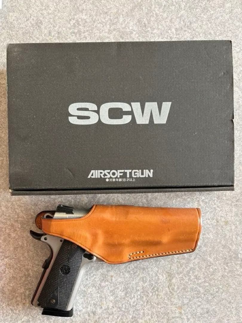 WA製1911コルトガバメント　初期型ガスブローバック、ホルスター、おまけ付き。