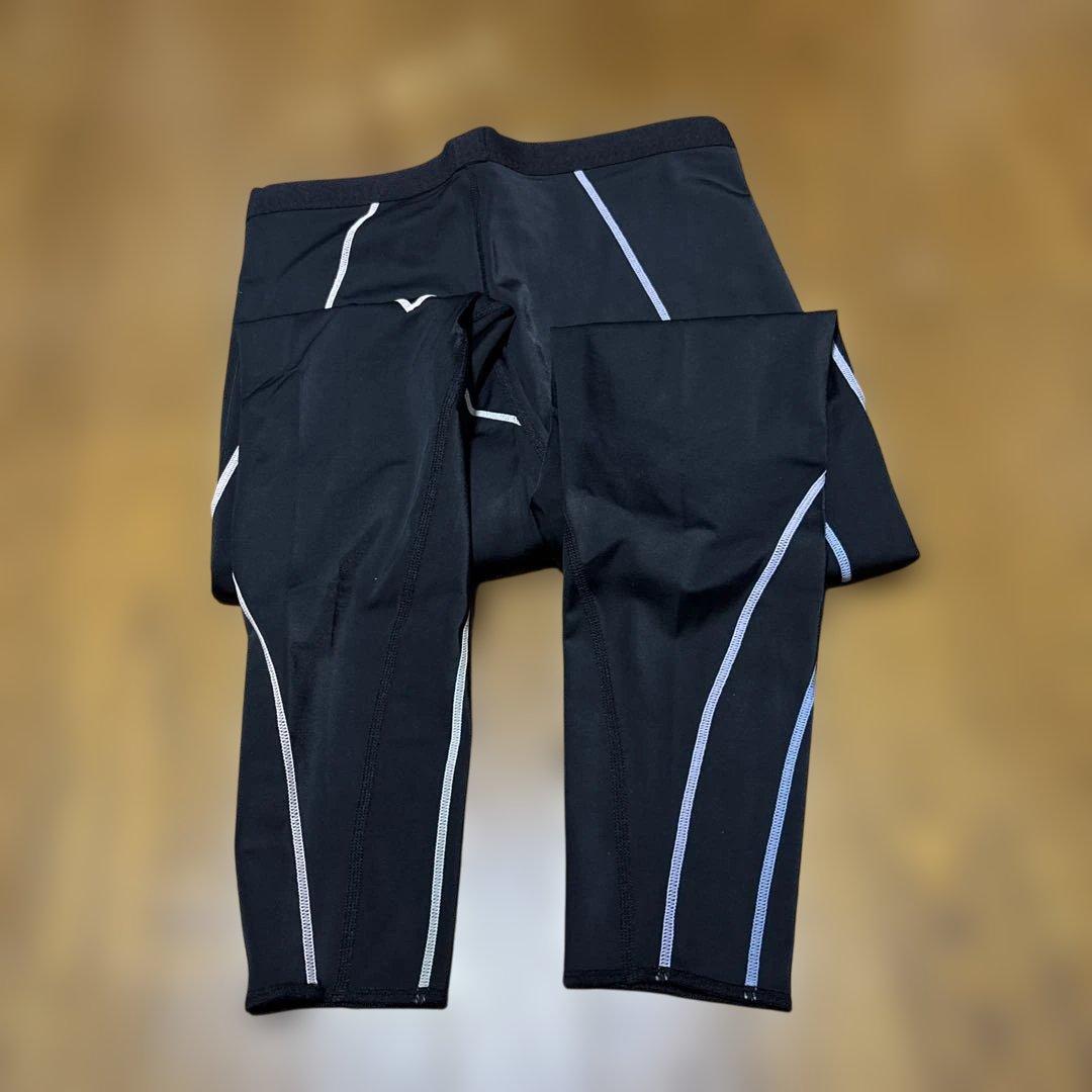 新品未使用　タグ付きCW-X 女性用タイツLサイズ HXY499