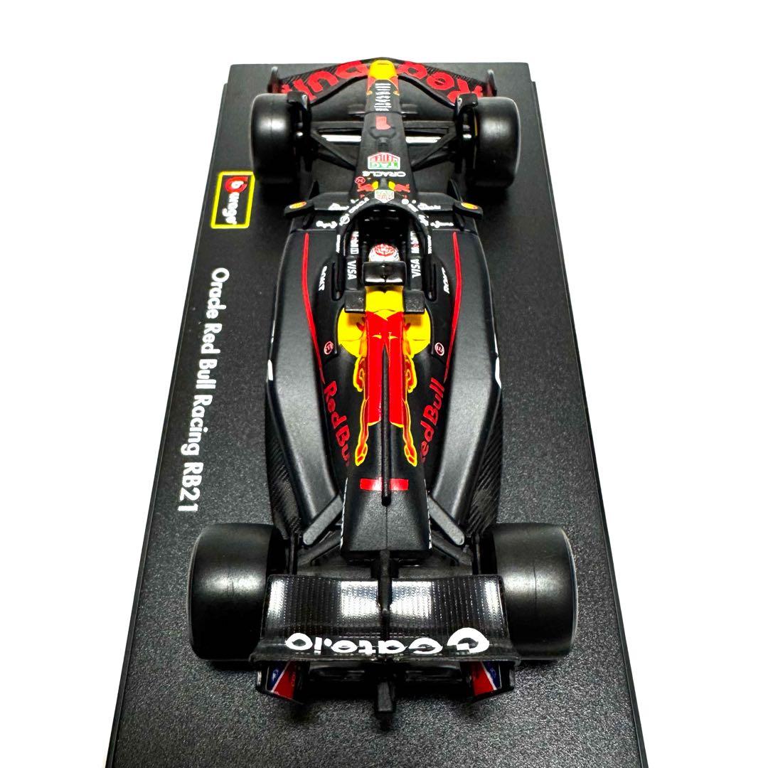 ブラーゴ 2025 レッドブル RB21 ケース付 フェルスタッペン 2台セット