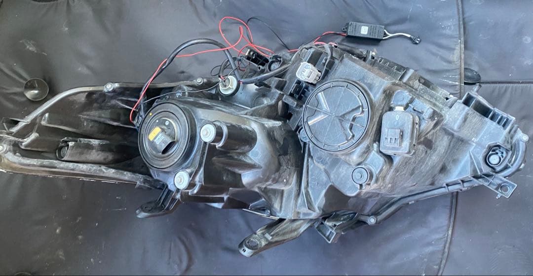 トヨタ アルファード 20系 純正 HID ヘッドライト 左右セット