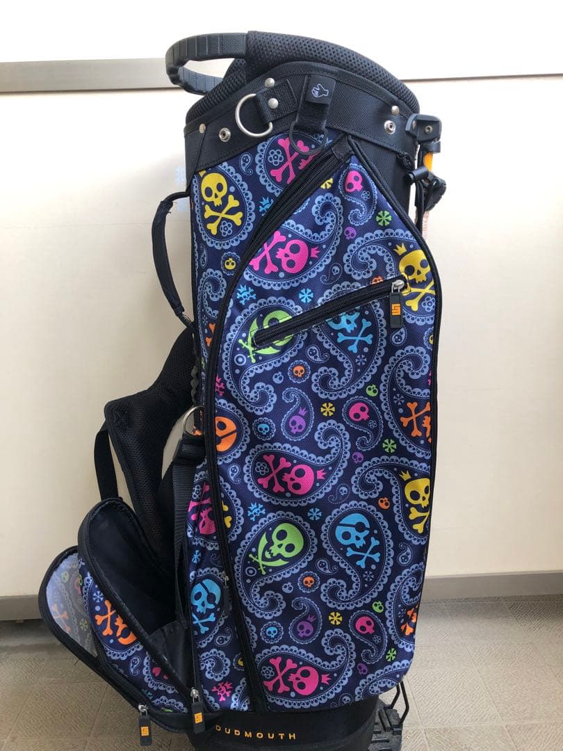 LOUDMOUTH カラフルスカルキャディバッグ