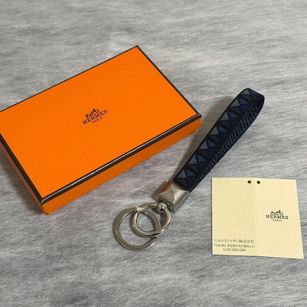 新作 HERMES エルメス　キーリング