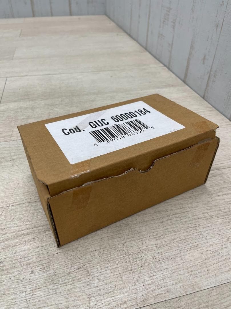 新品 グッチ ロゴプレート ディスプレイ 店舗用 イタリア製 GUCCI