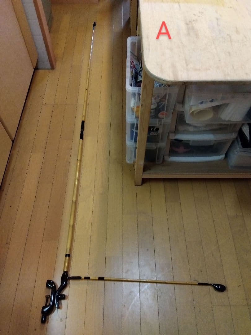 更に値下げしました！竹製、ヘラ竿受け