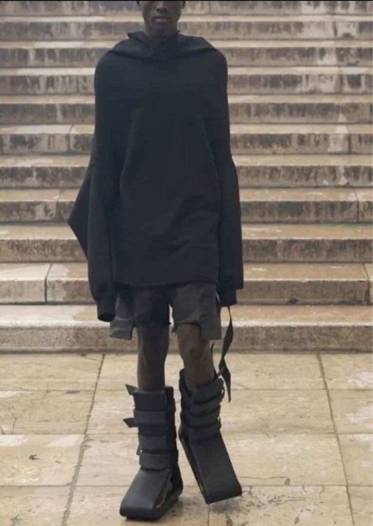 【迅速配送可能】Rick Owens SHROUD SWEAT