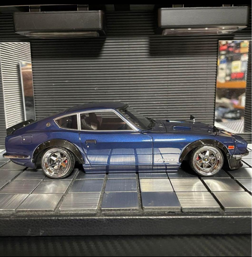 イグニッションモデル 1/18 日産 フェアレディーZ(S30)カスタム仕様