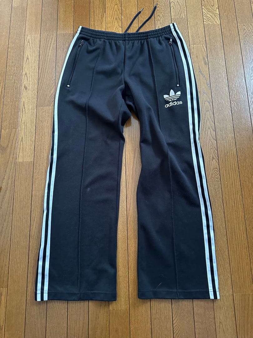 【S】アディダス トレフォイル ジャージ上下 セットアップ 非売品缶バッジ付