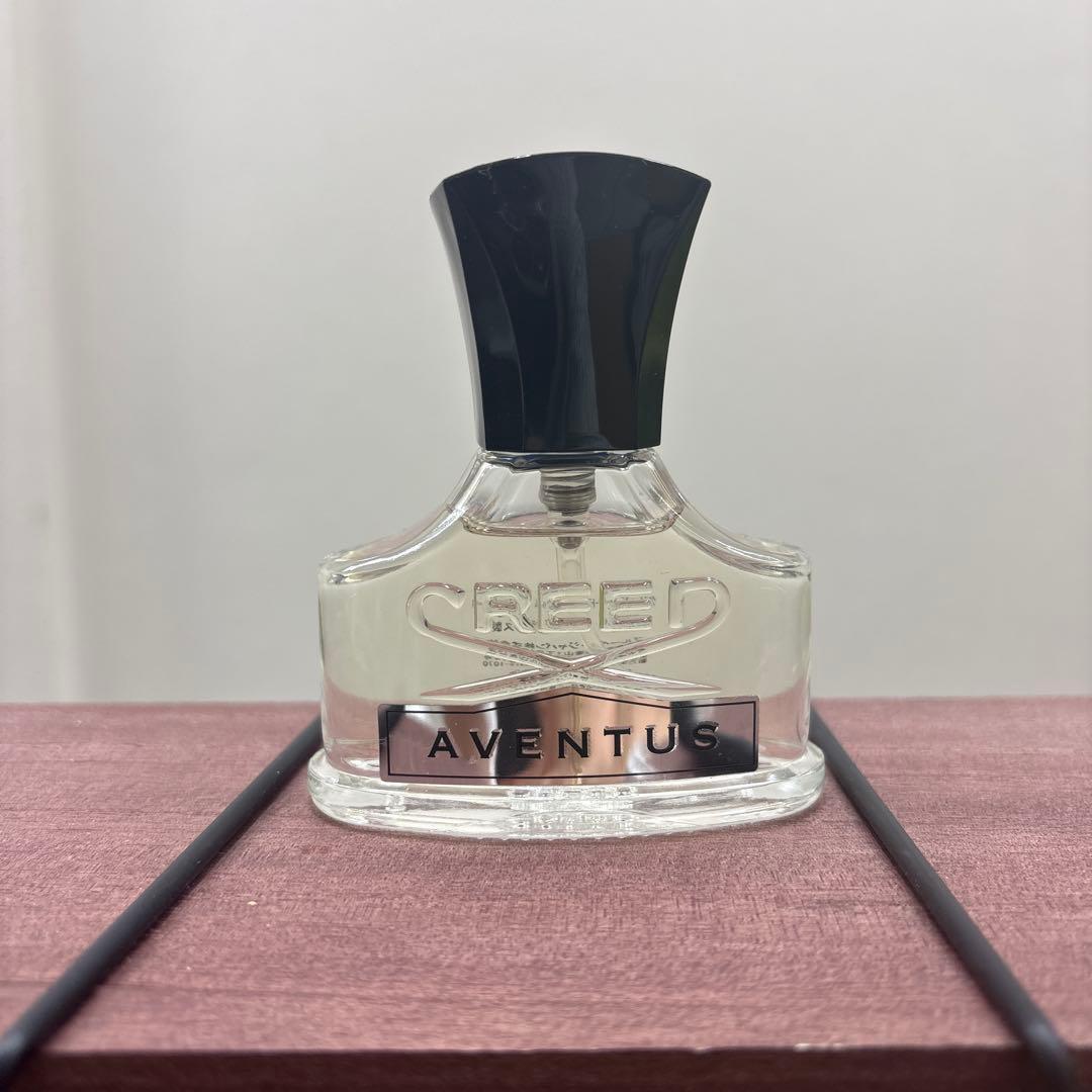 クリード アバントゥス オードパルファム 30ml 香水 AVENTUS