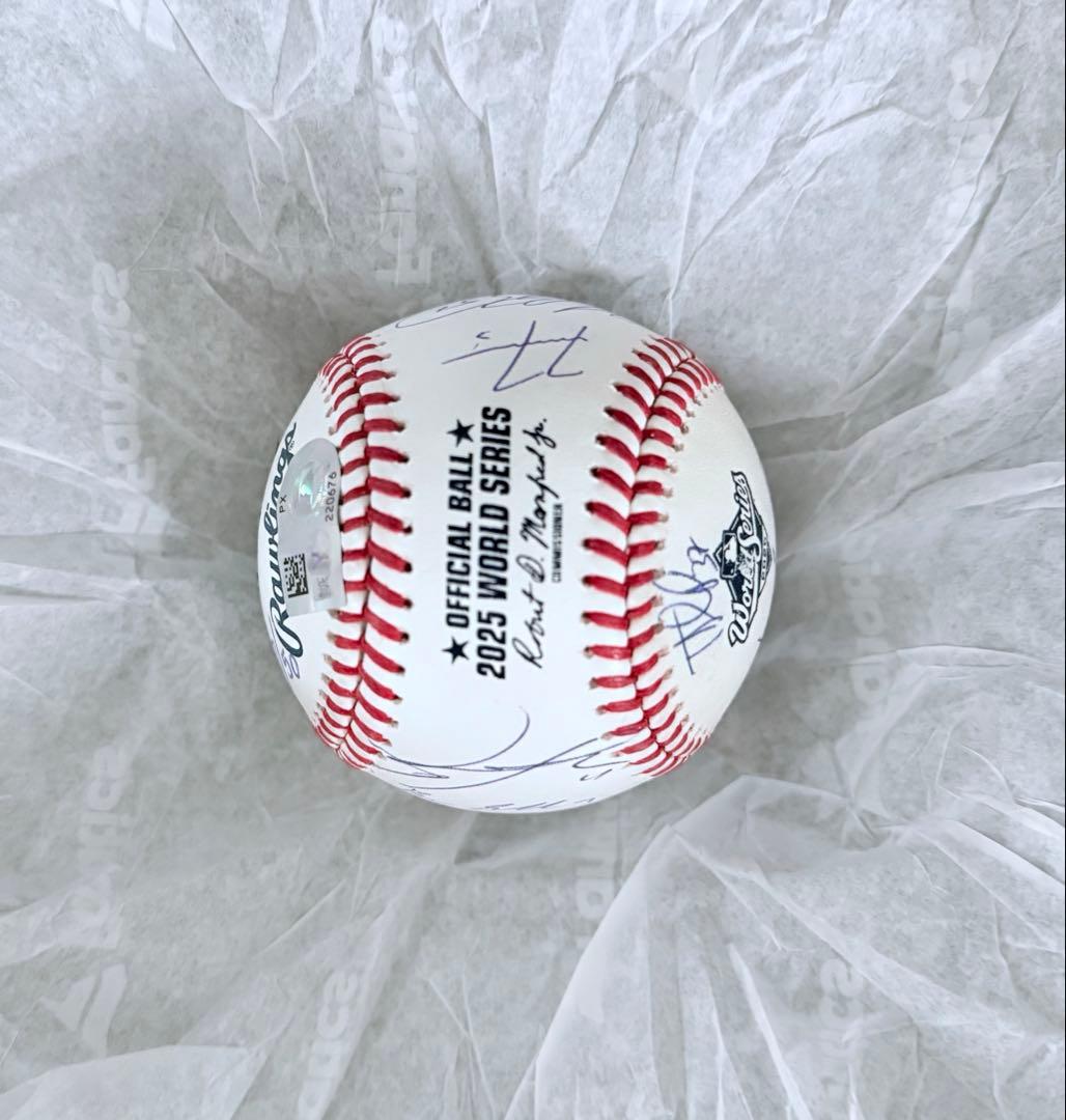 MLBドジャース 2025ワールドシリーズ優勝記念7選手直筆サインボール