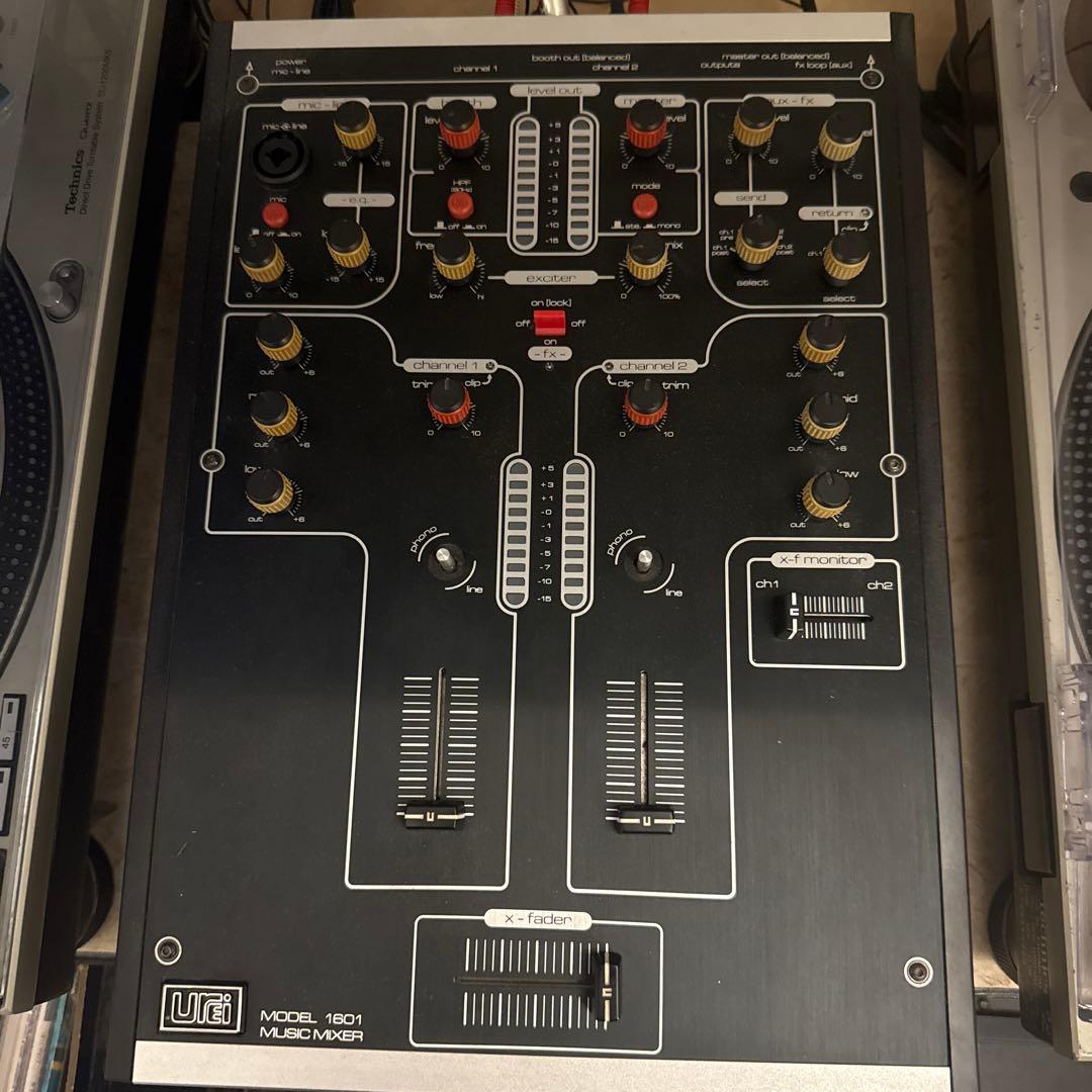 Urei1601 DJミキサー