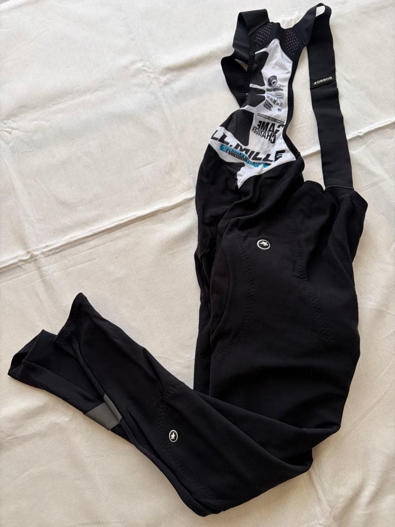 ASSOS ビブタイツ Lサイズ ブラック