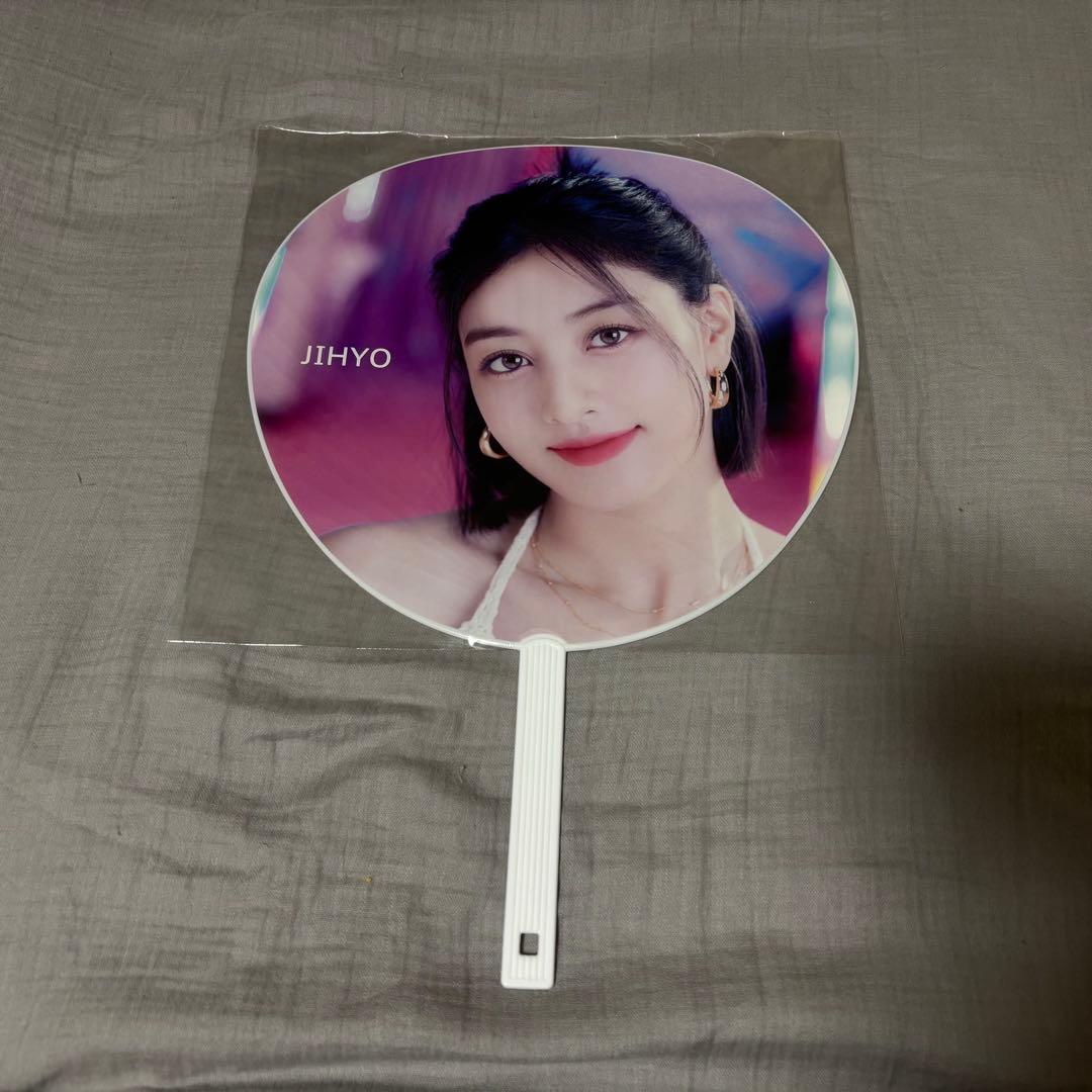 TWICE うちわ