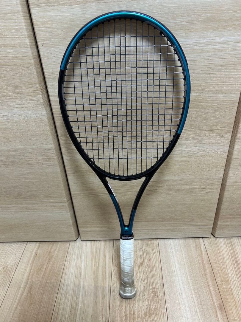 HEAD Gravity PRO 2025 グリップサイズ2