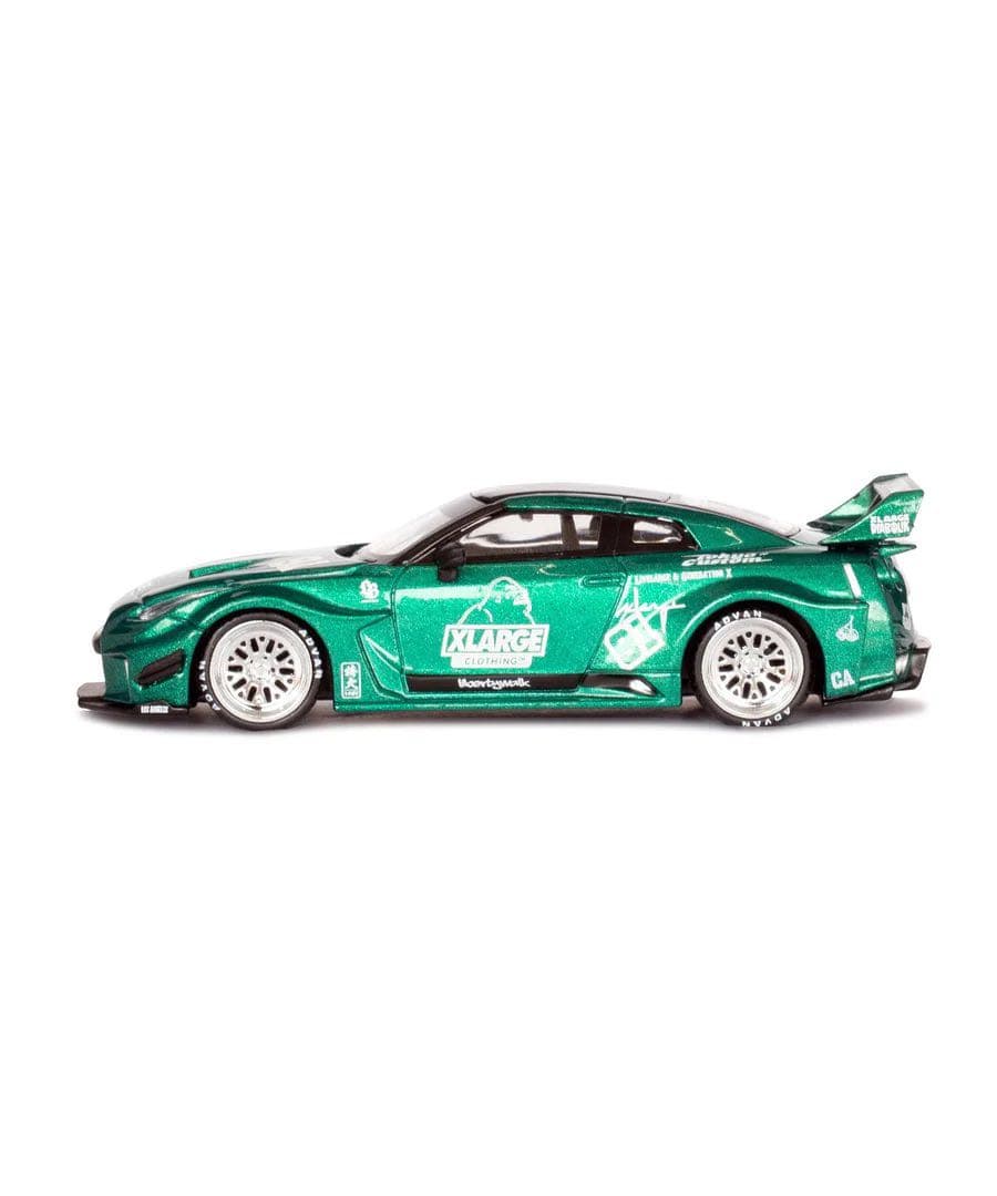 LIBERTY WALK×XLARGE MINI GT 1/64