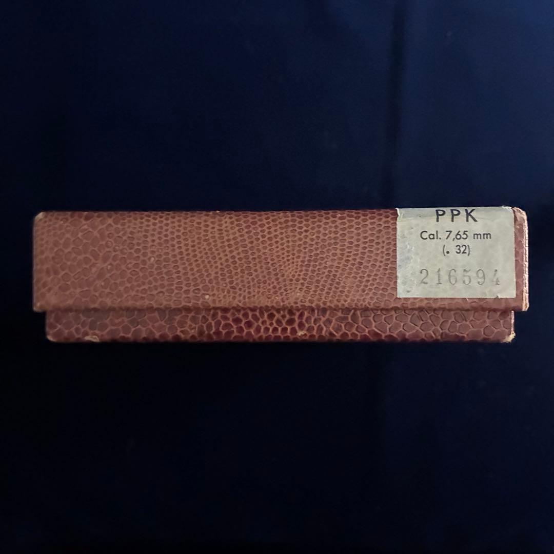 ワルサーPPK ワルサー社純正　化粧箱