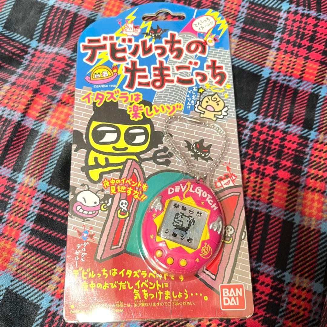 新品未使用　デビルっちのたまごっち　ピンク　希少