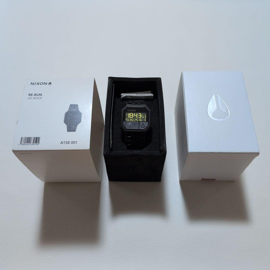 NIXON RE-RUN 腕時計 ブラック A158 001 電池交換済み！！