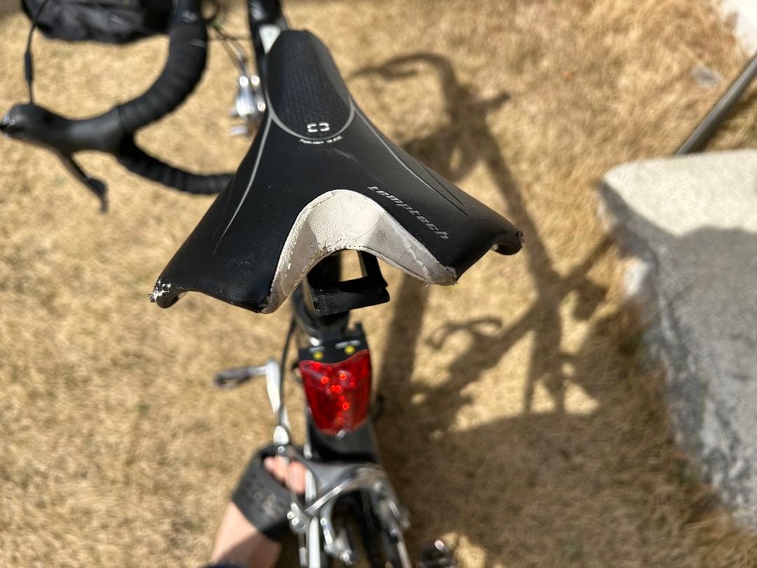 【直接引渡可】トレック TREK マドン MADONE 4.5 付属品あり