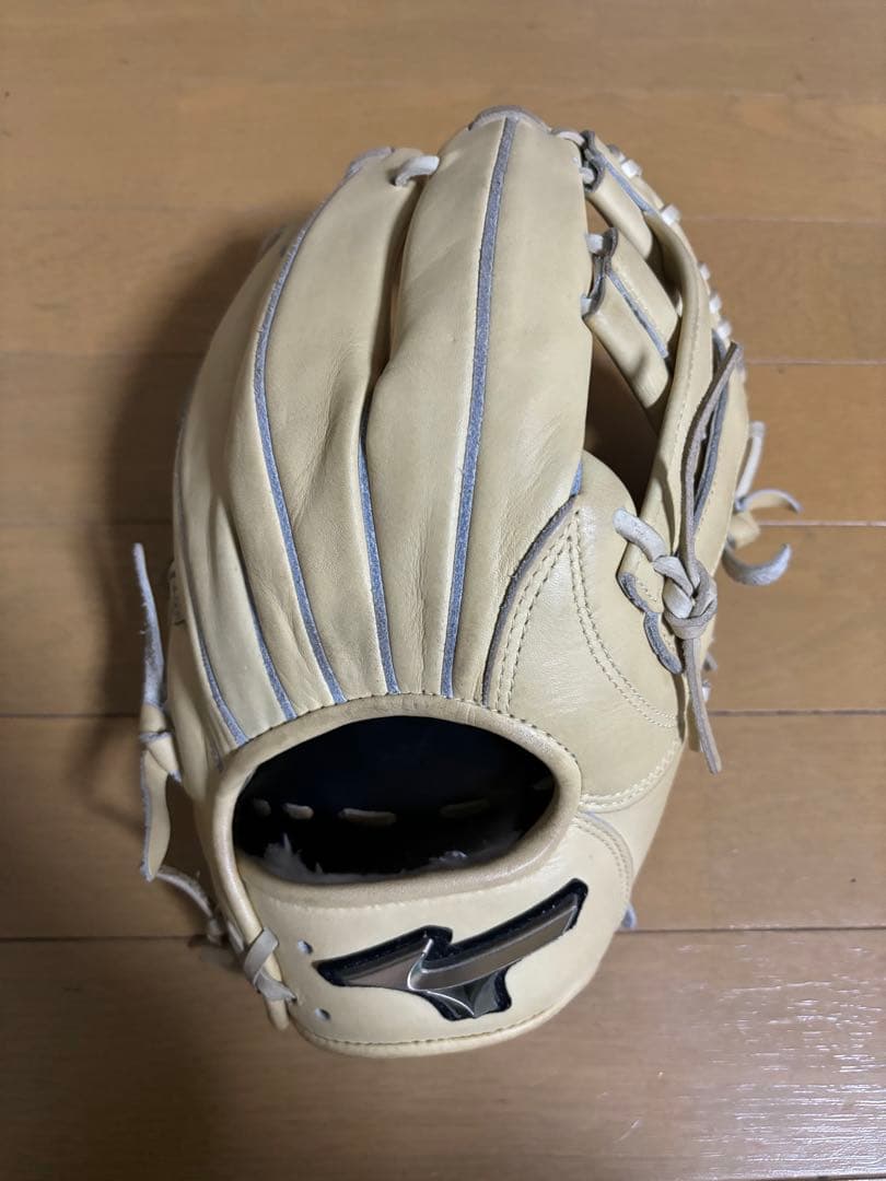 軟式　内野手用　村上モデル