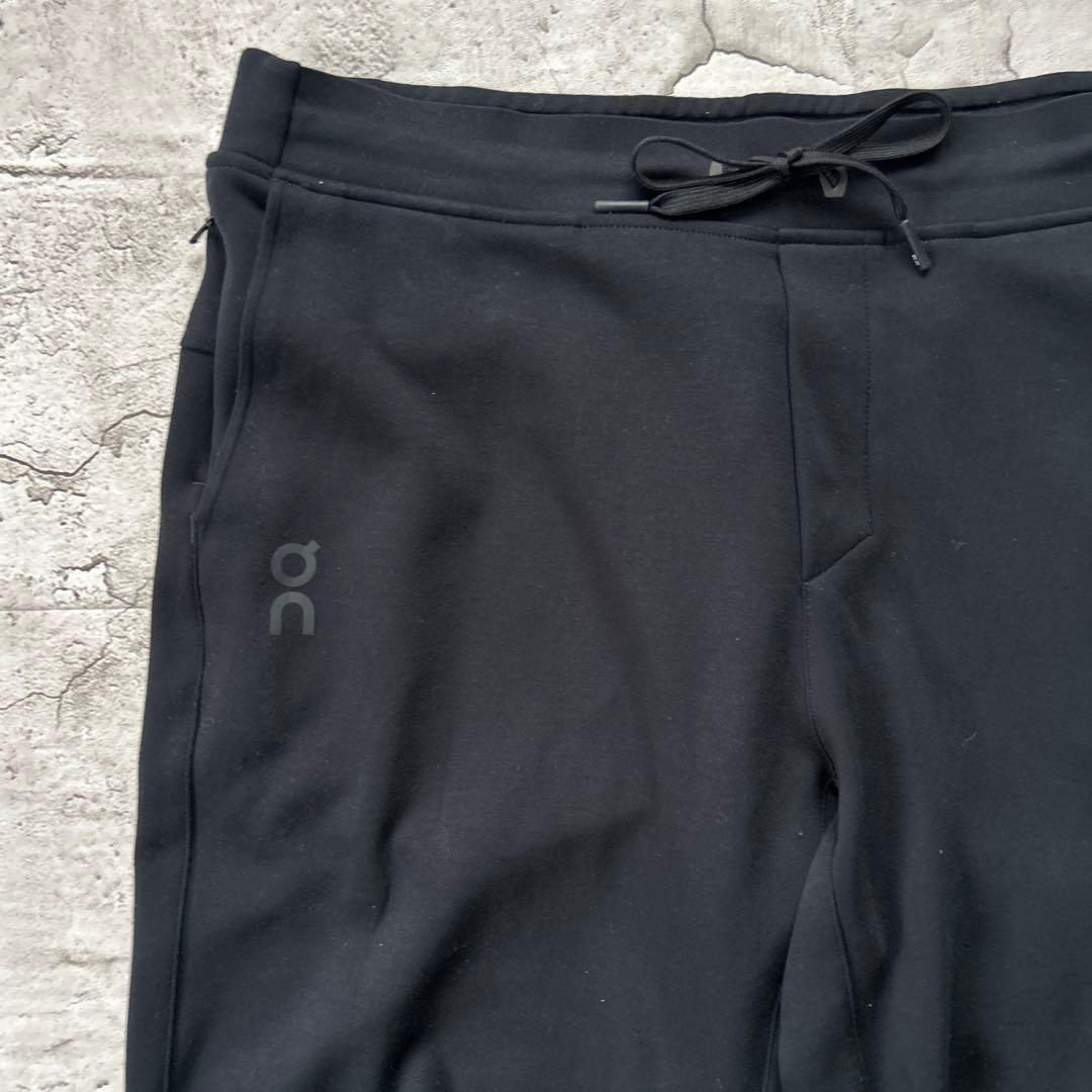 完売品 On Run On Clouds スウェットパンツ ブラック L