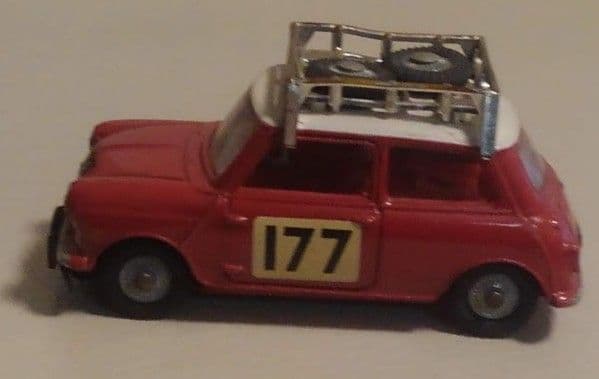 モンテカルロクーパーSダイキャストミニカー