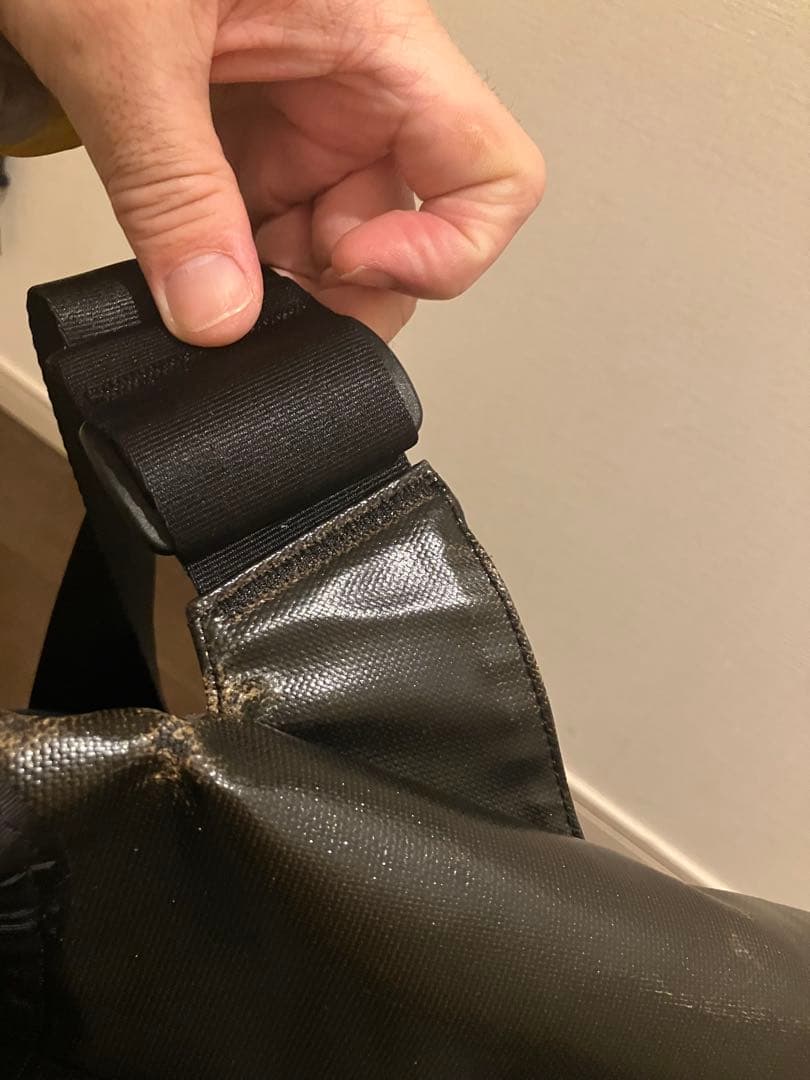 Patagonia メッセンジャーバッグ 黒