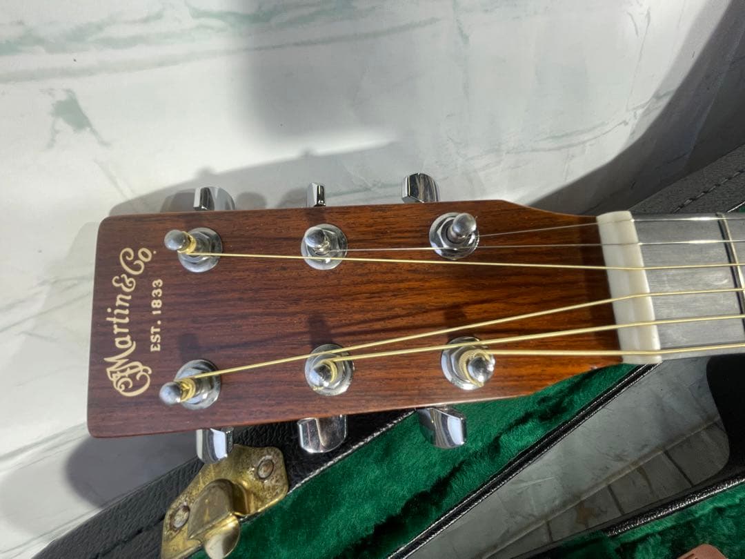 Martin & Co. マーチン 000-16GT Gloss Top