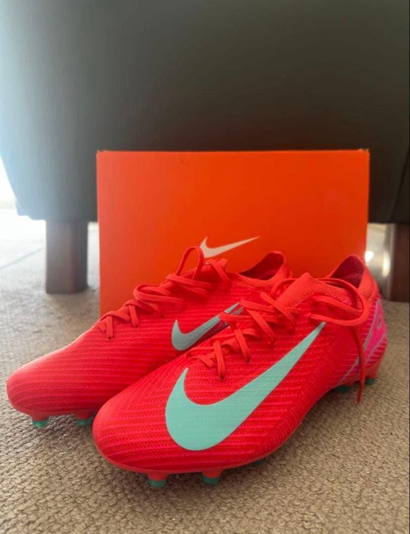 【新品未使用】Nike マーキュリアル サッカースパイク