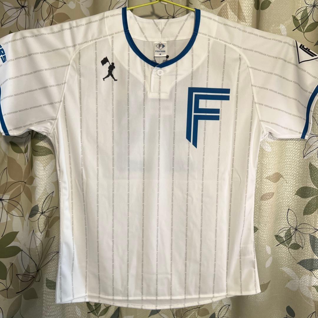 レイエスファイターズプラクティスユニフォーム♯99Ｍ新品未使用