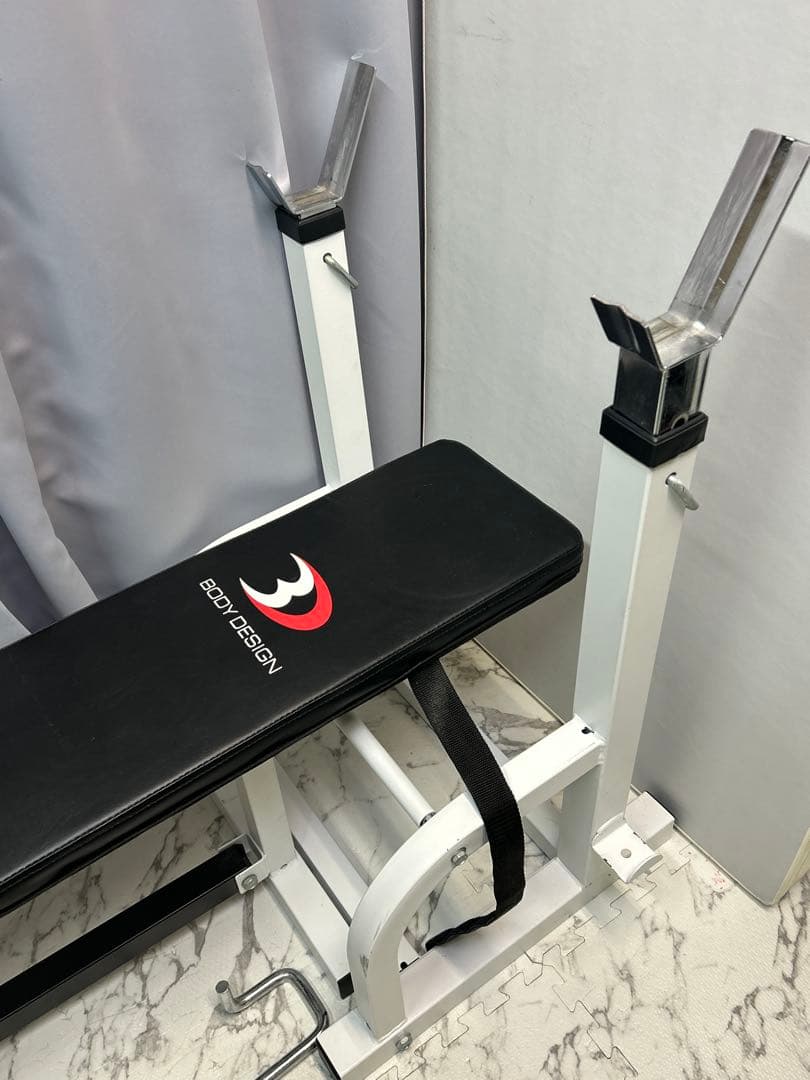ボディデザイン　ベンチ台　折りたたみ式　ハイパープレスベンチ
