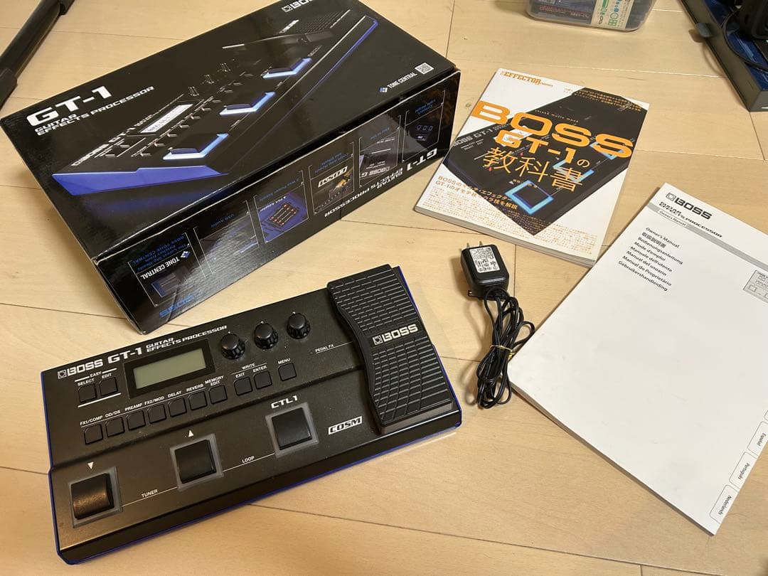 メ*ニ様 BOSS GT-1 電源、外箱、取説、GT-1の教科書セット