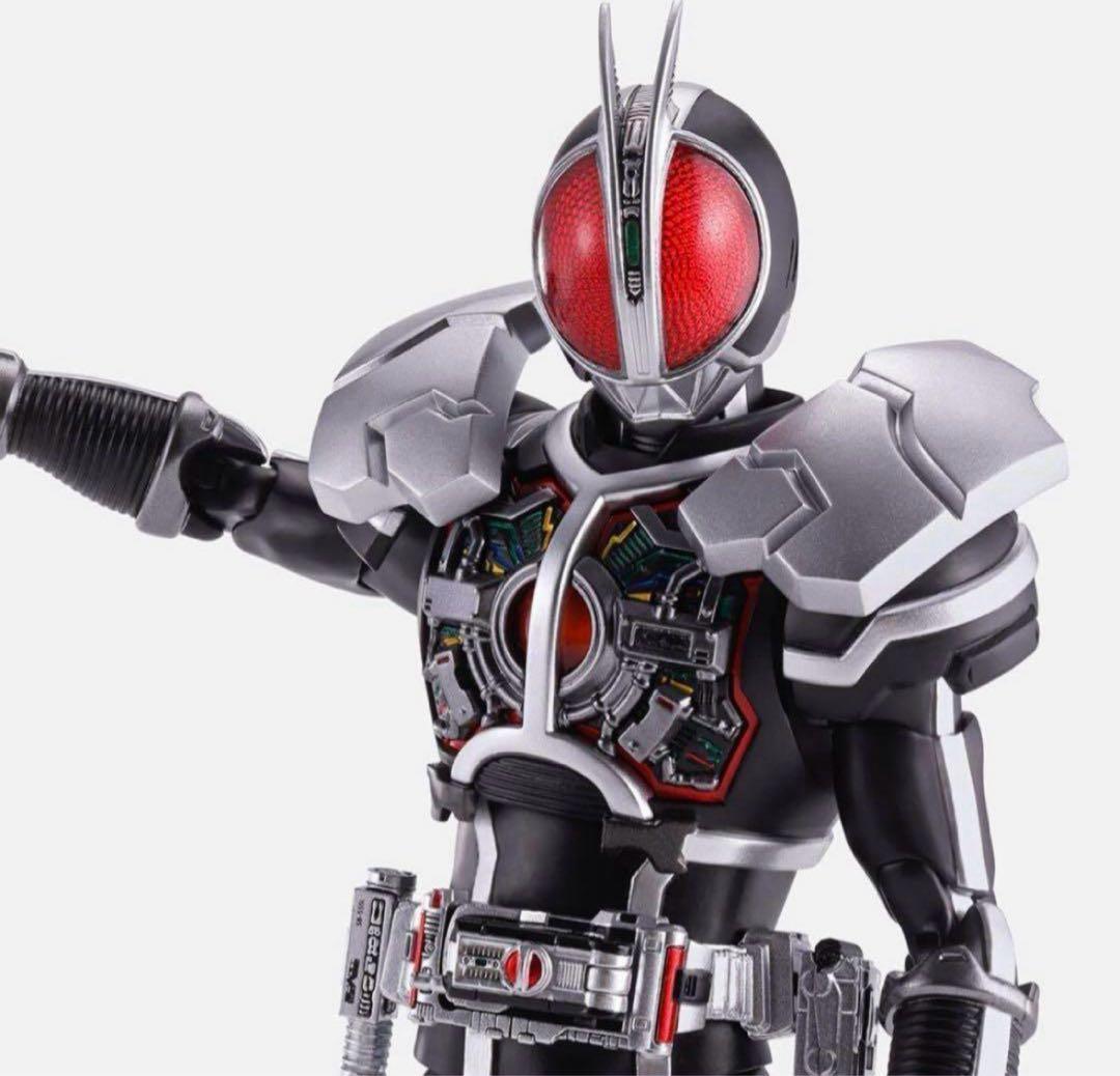 S.H.Figuarts 真骨彫製法 仮面ライダー ファイズ アクセルフォーム