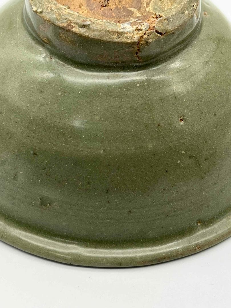 元時代　青磁　龍泉窯碗　青磁茶碗　唐物　古賞物　時代物　旧家蔵出し(D-57)