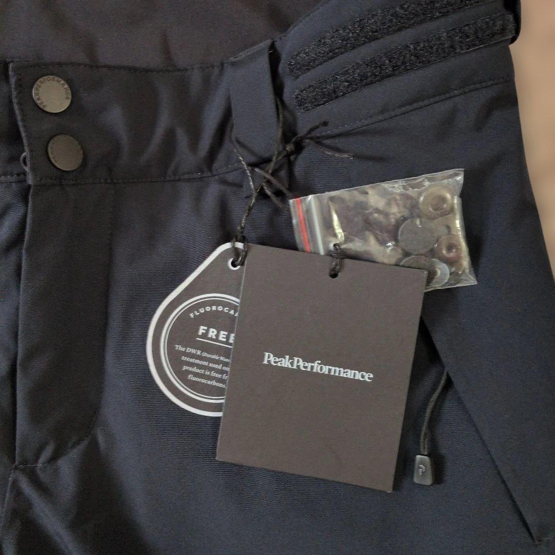 Peak Performance パンツ ダークネイビー