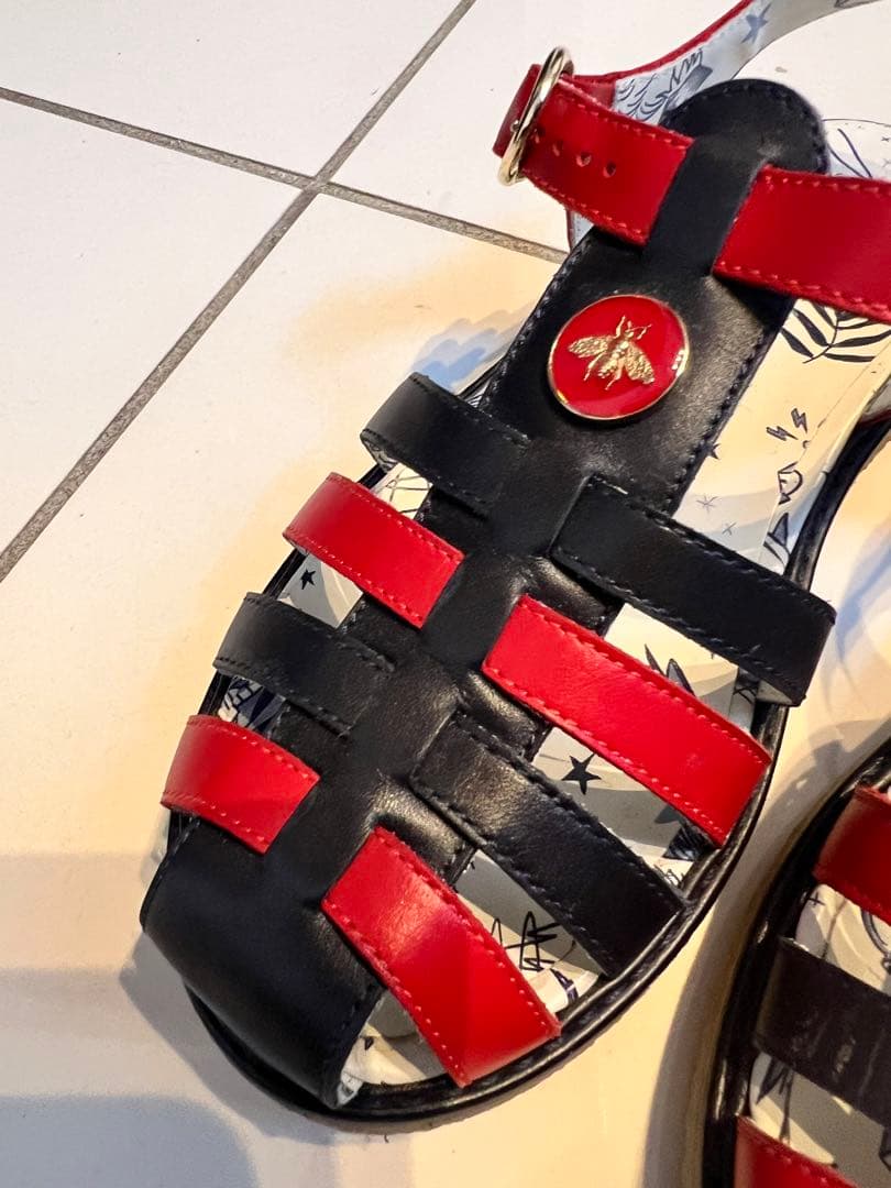 GUCCI サンダル