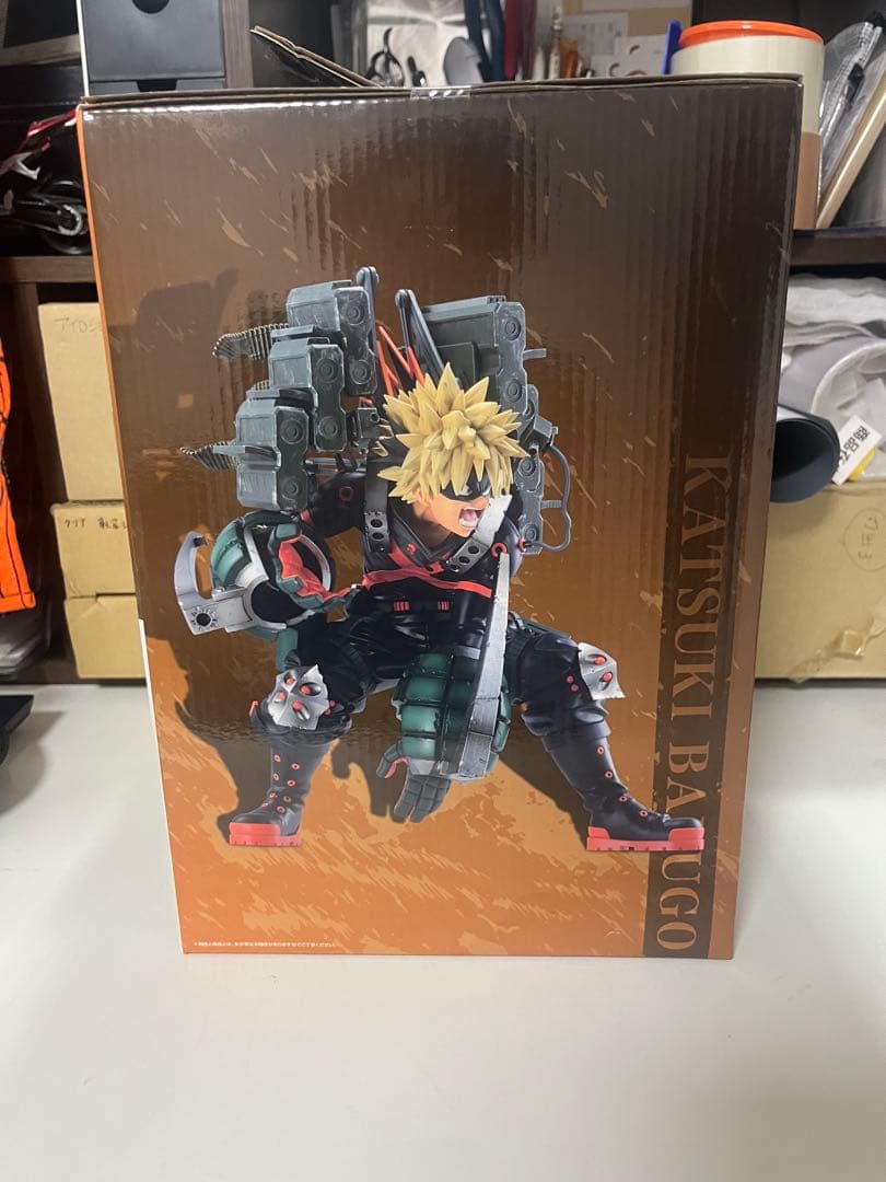 爆豪勝己　ストレイフパンツァー　一番くじ　B賞 フィギュア　ヒロアカ　かっちゃん