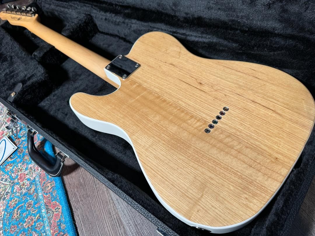 世界限定15本 Fender Art Canvas Heather Brown