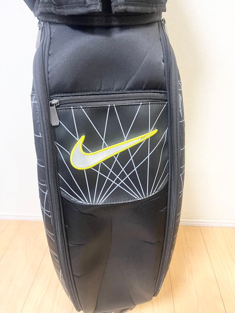 【大人気‼️】Nike ゴルフ キャディバッグ ナイキ　黒/黄　蛍光
