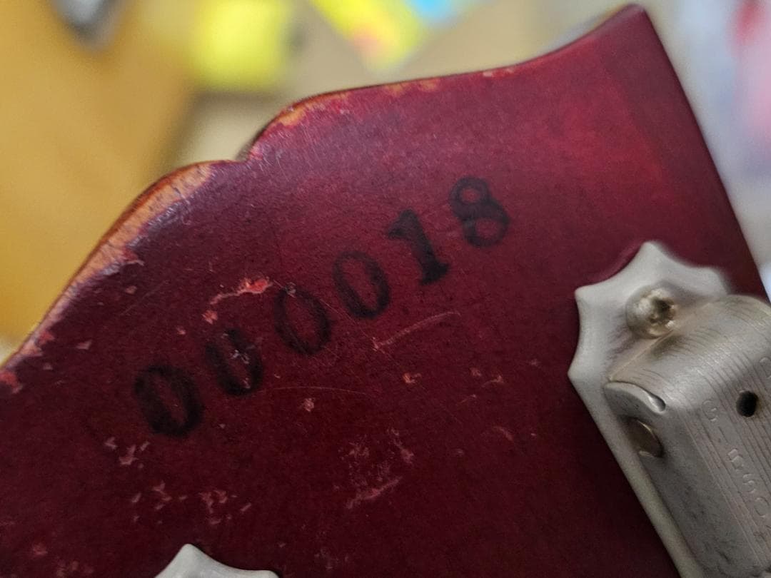Gibson レスポール classic 2000年製 ハードレリック純正ケース