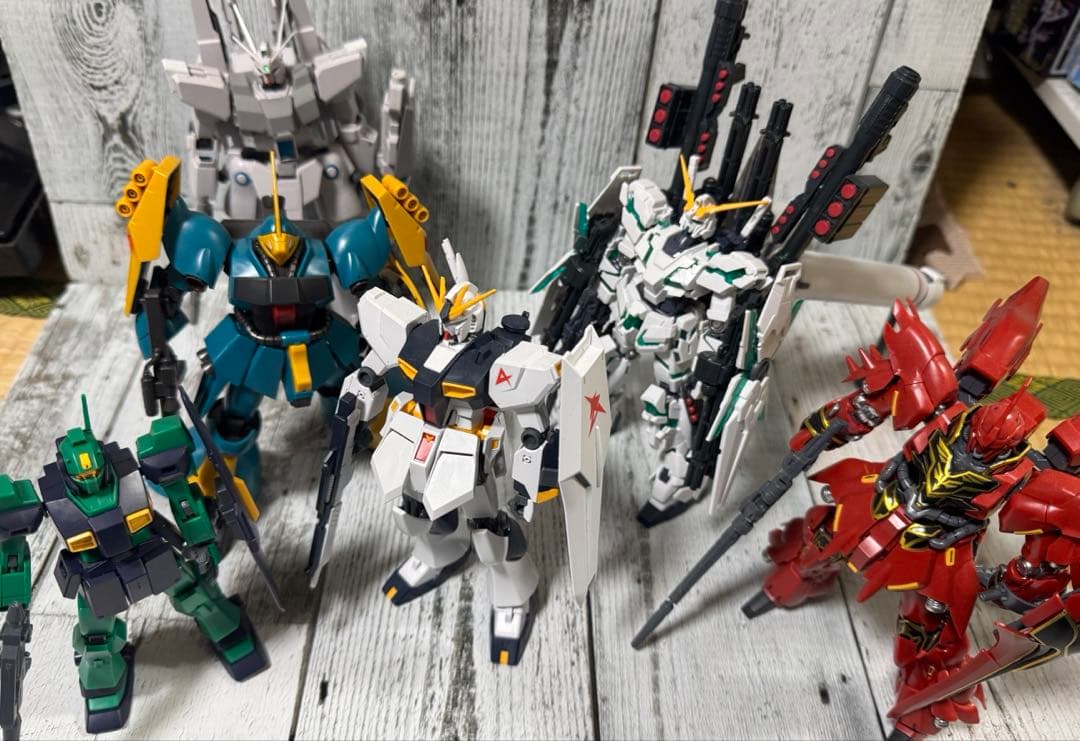 組み立て済み　ガンプラ　まとめ売り