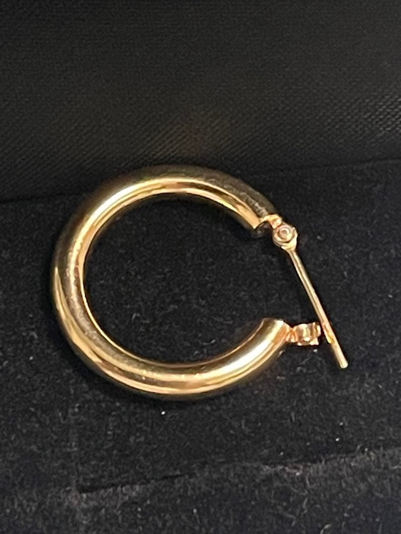ピアス18K