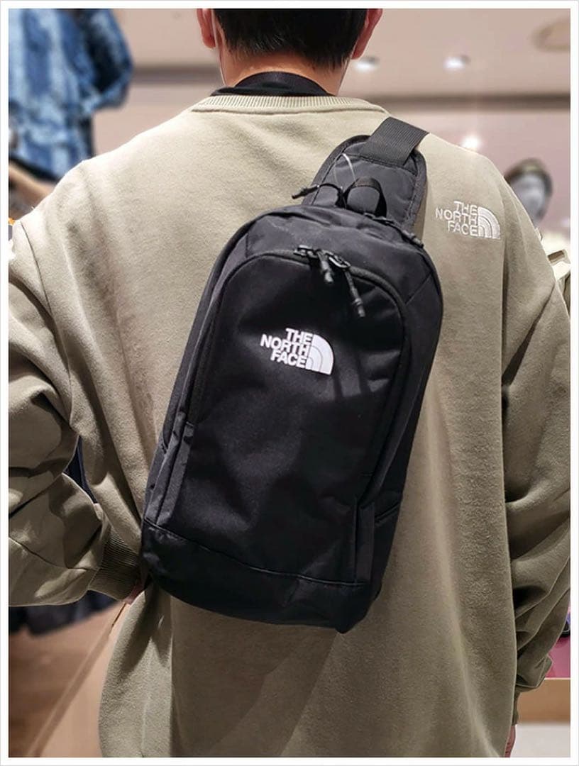 ノースフェイス　ボディバッグ　ワンウェイバッグ　スリングバッグ