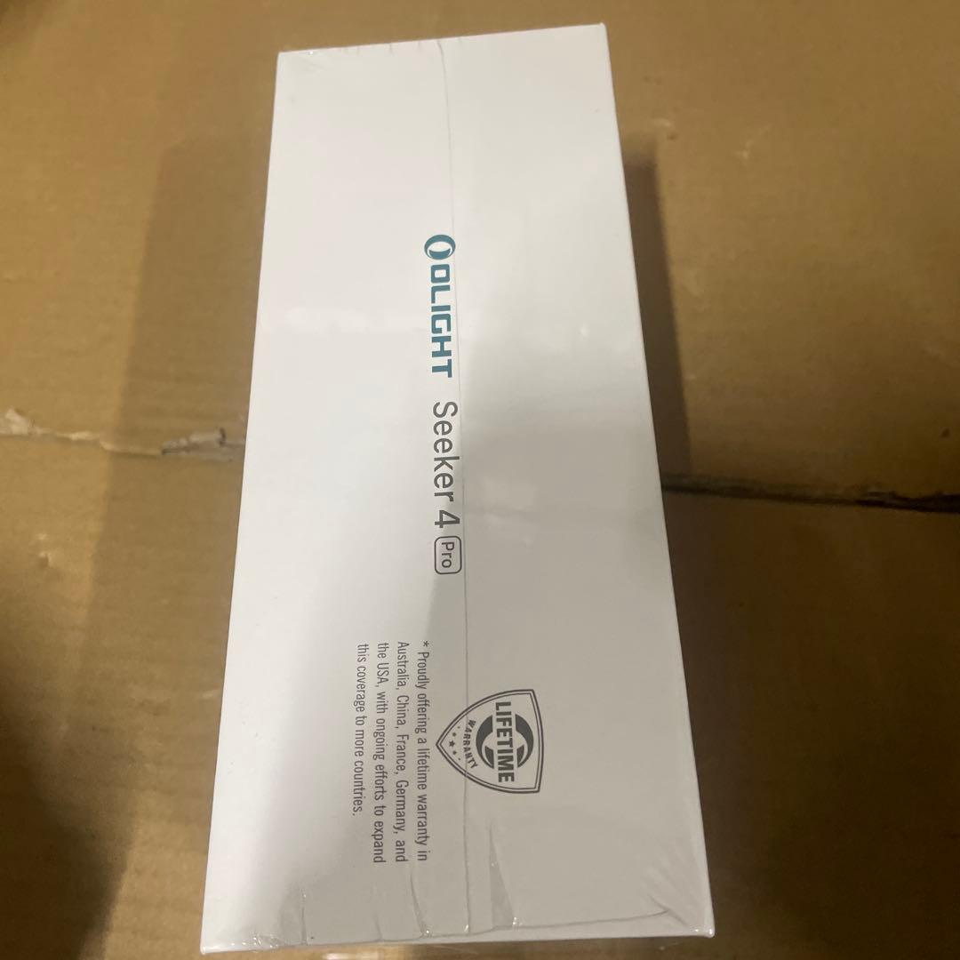 OLIGHT Seeker 4 Pro LEDライトBlack-CW